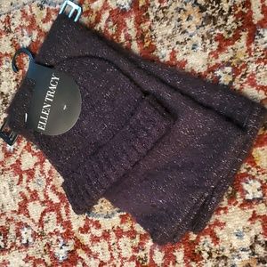 Black and silver metallic hat and scarf set